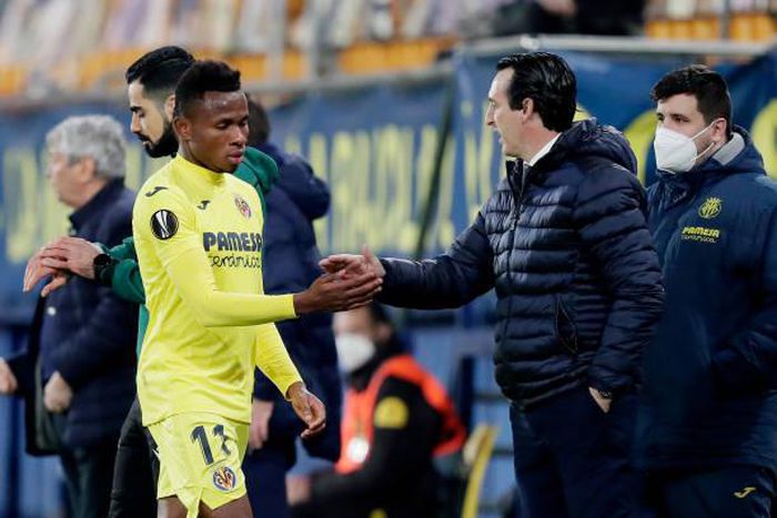 Samuel Chukwueze and Villarreal coach Unai Emery