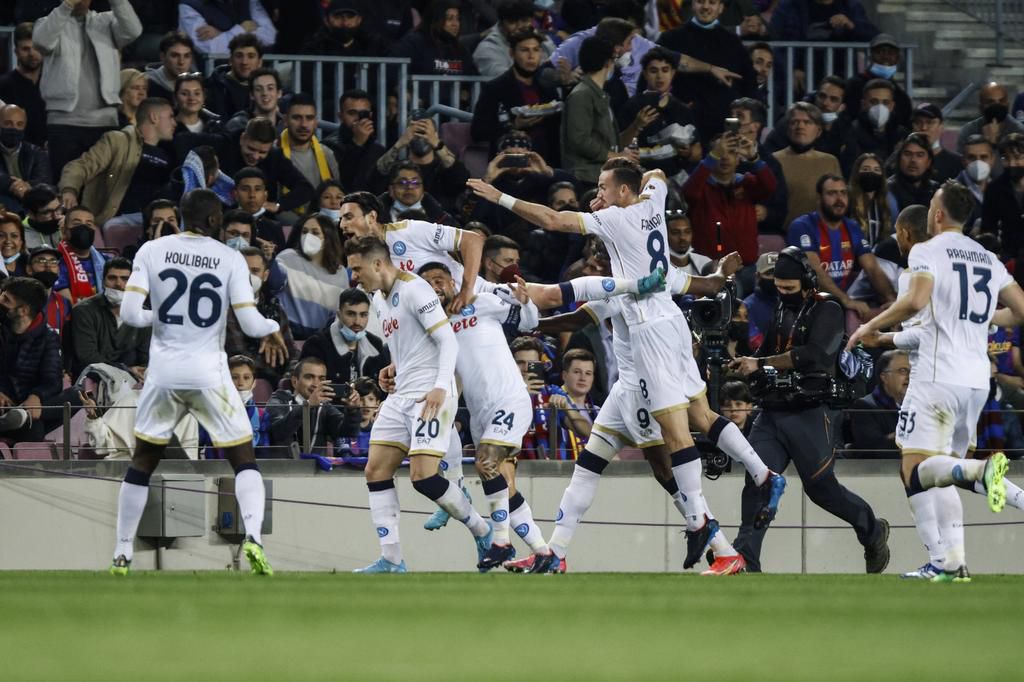 Napoli took the lead against Barcelona in the first half courtesy of Piotr Zielinski