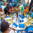 How to receive food and souvenirs at a Yoruba party without wearing Aso-ebi