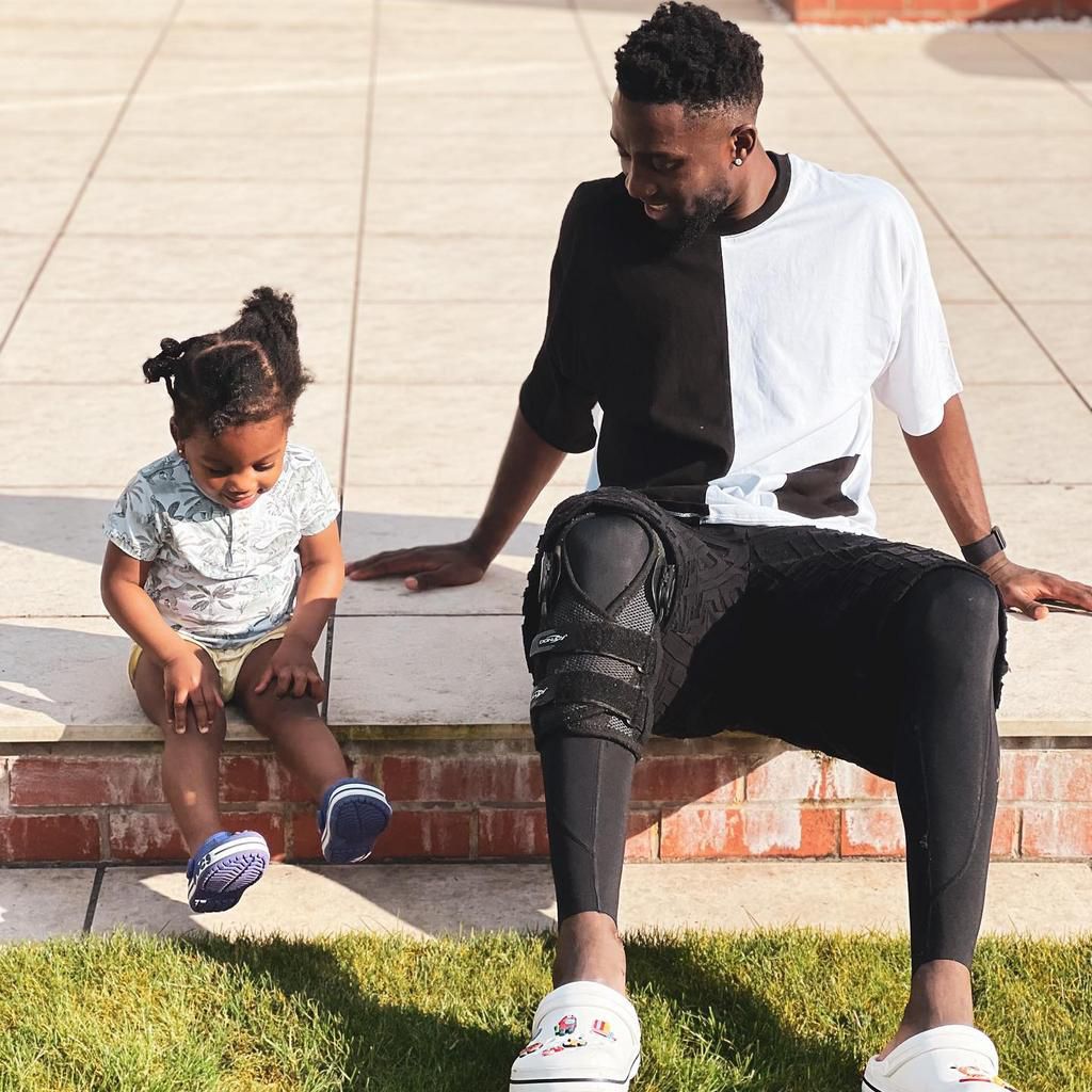 Wilfred Ndidi continues his recovery from injury