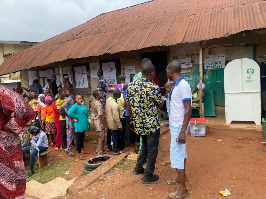 Voters at Ilesha. [TheCable]