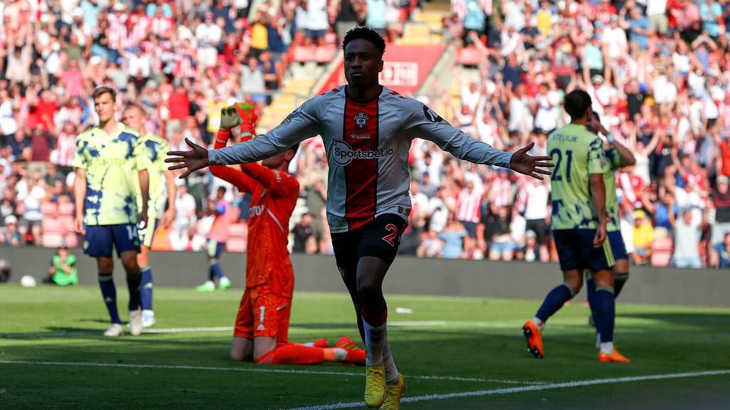 Walker-Peters celebrates the second goal for Southampton.