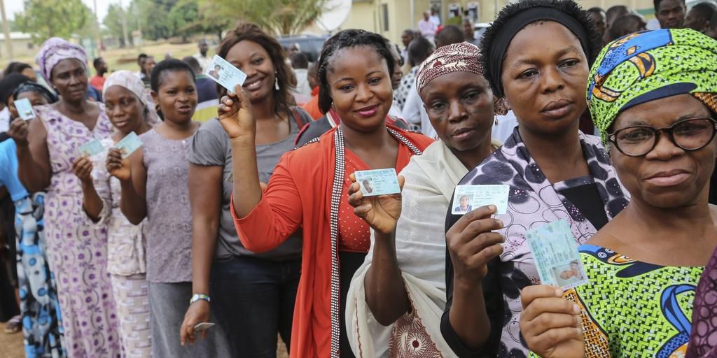 Ahead of the gubernatorial elections holding across most states in Nigerian on Saturday, March 8, 2019, the Economic & Financial Crimes Commission (EFCC), has reportedly arrested top officials within the Kwara State government due to alleged involvemen...