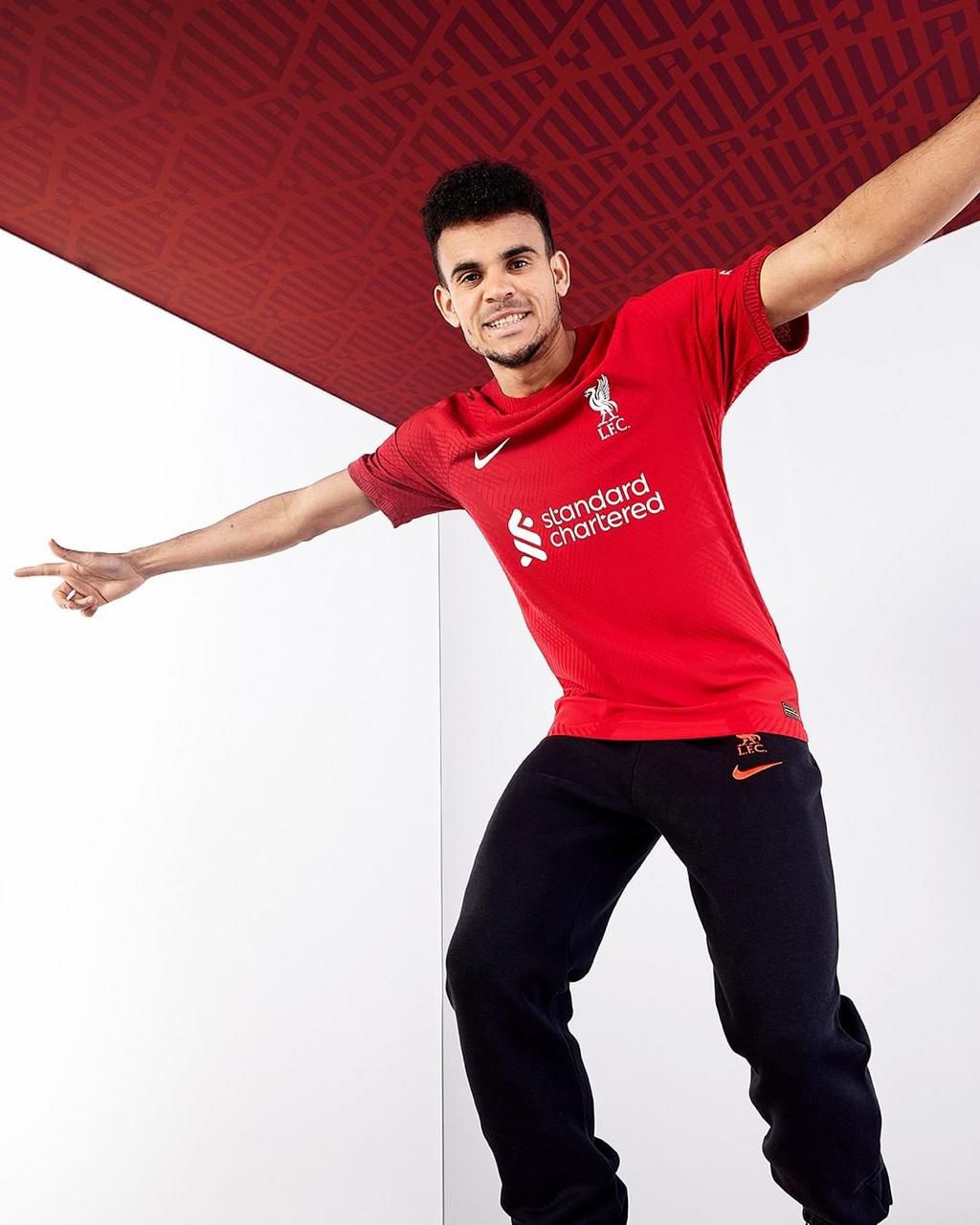 Liverpool drop new home kit for 2022/23 season