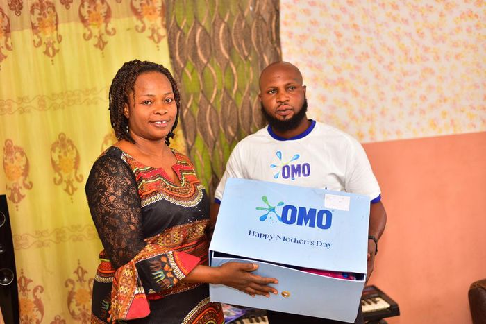 OMO celebrates a mother during the Mother's Day celebration in Abuja