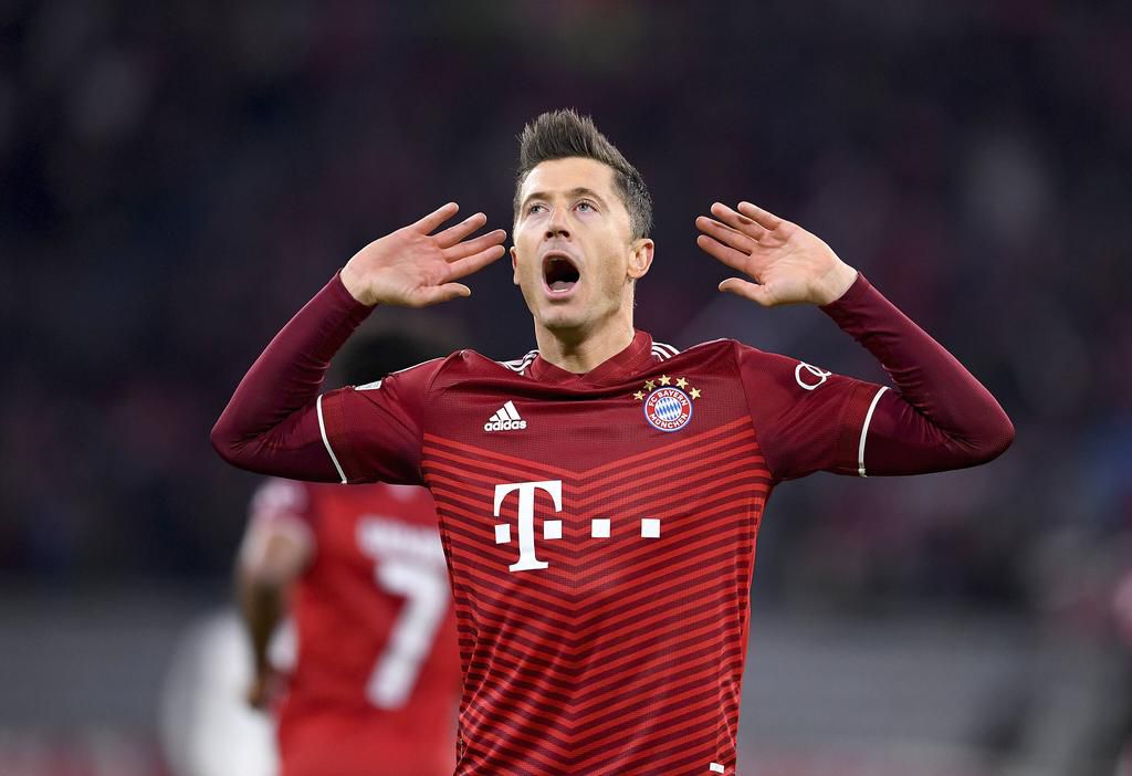 Robert Lewandowski scored a hat-trick in the first-half against Salzburg in the Champions league on Tuesday night