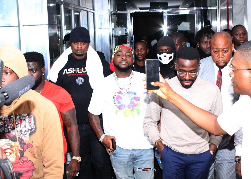 Davido & other stars thrill customers at Lush Club