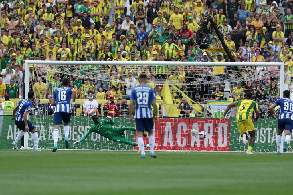 Taremi sent the goalkeeper the wrong way to fire Porto into the lead