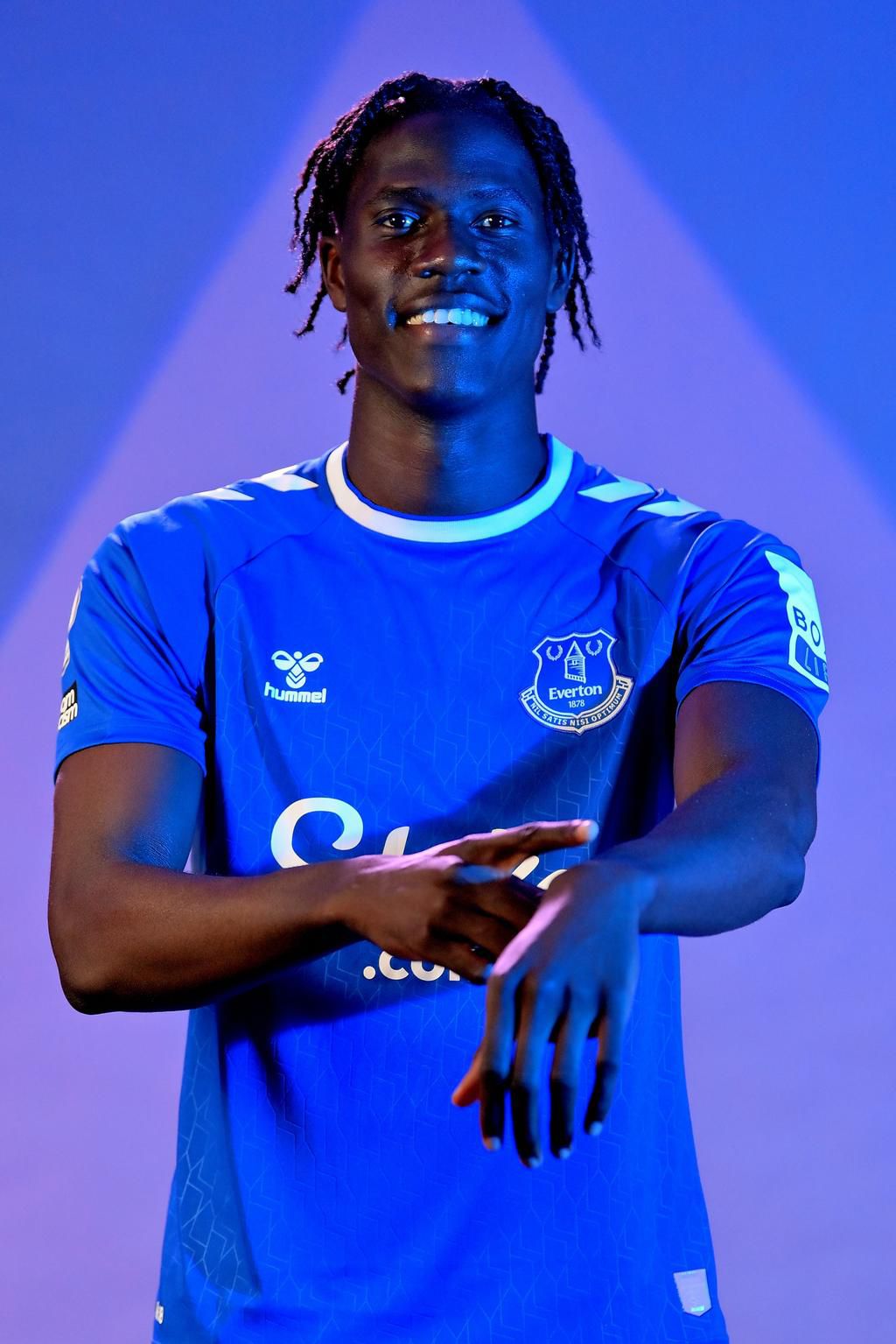 It's the Onana time at Everton.