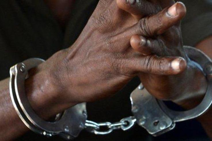 Police arrest 10 persons