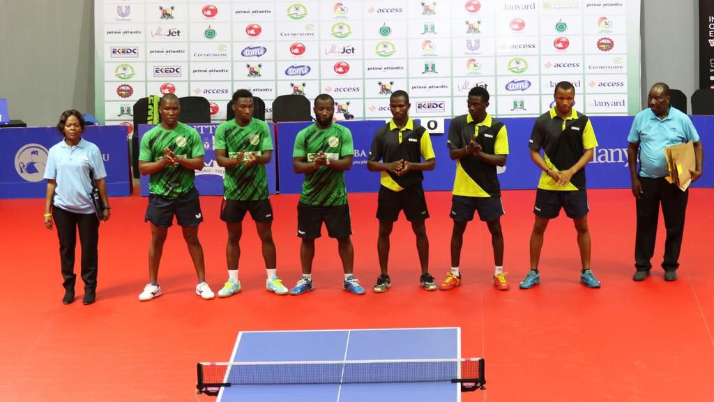 Nigeria and Cote d'Ivoire line up before the final.