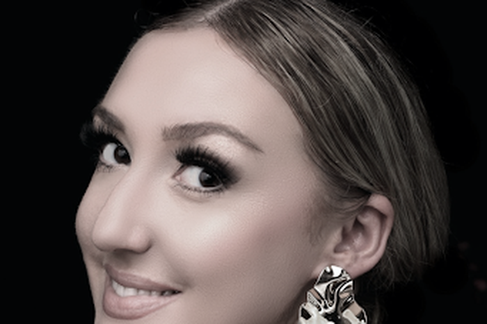 Oyin biography, age, early life, family, education, career and net worth