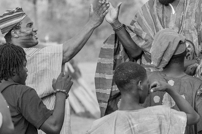 Kunle Remi and Kunle Afolayan on the set of Anikulapo [Instagram/KunleRemi]