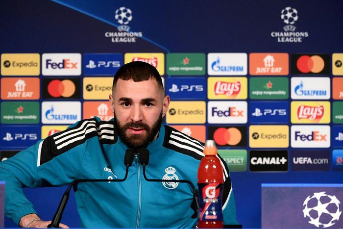 Karim Benzema is hoping to return from a hamstring injury when Real Madrid play PSG in the Champions League