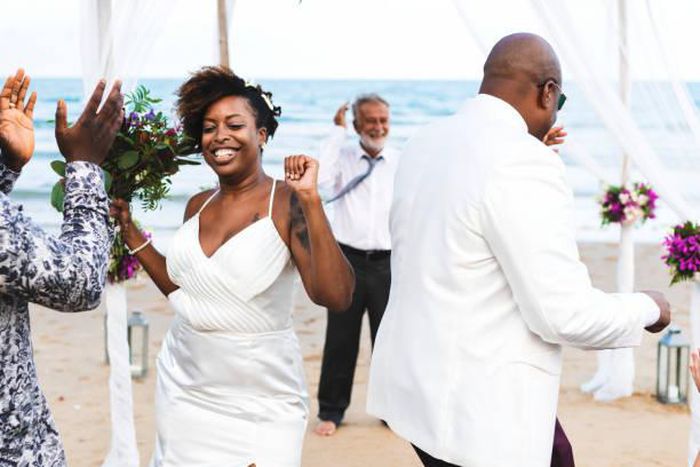 Don't kill yourself over an expensive wedding [istockphoto]