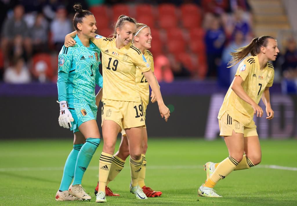 Belgium has goalkeeper Nicky Evrard to thank after she made five (5) saves to ensure the result was a respectable 2-1.
