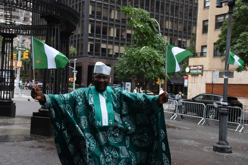 President of the Organisation for the Advancement of Nigerians (OAN), Mr Solomon Bakare, congratulated Nigerians on the 62nd independence anniversary before the commencement of Independence Day Carnival in New York.