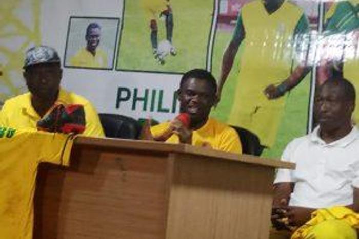 Deputy Governor of Edo, Philip Shaibu (middle) announcing his retirement from professional football at a media briefing on Friday night in Benin. [NAN]