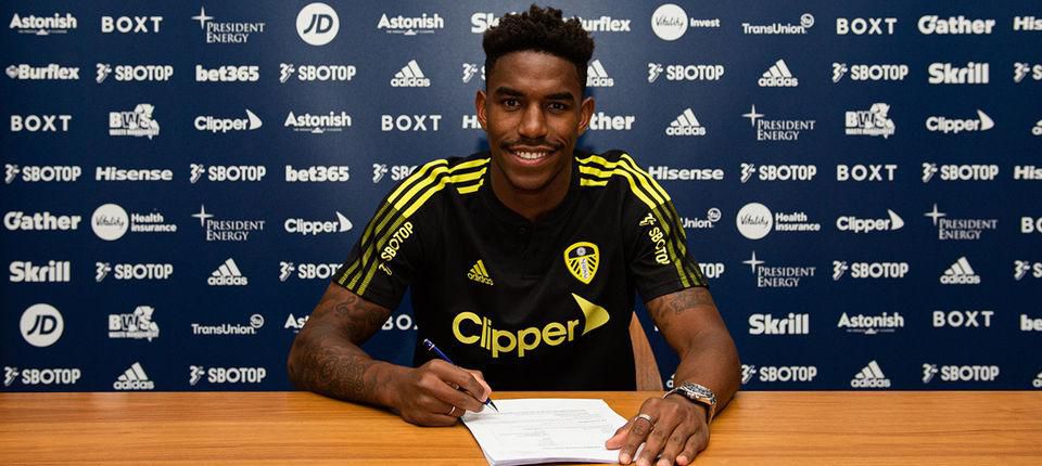 Junior Firpo (Leeds United)