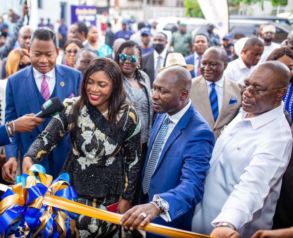 (L-R) Board Member, Parallex Bank, Reverend Thomas Ehis Amenkhienan, Chairperson, Board of Directors Parallex Bank, Dr. Adeola Phillips, Managing Director of Parallex Bank, Mr. Olufemi Bakre, and Deputy Governor of Delta State, Mr Kingsley Otuaro, at t...