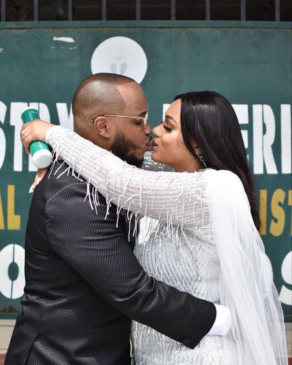 Nigerian singer Sina Rambo and his bride [Instagram/SinaRambo]