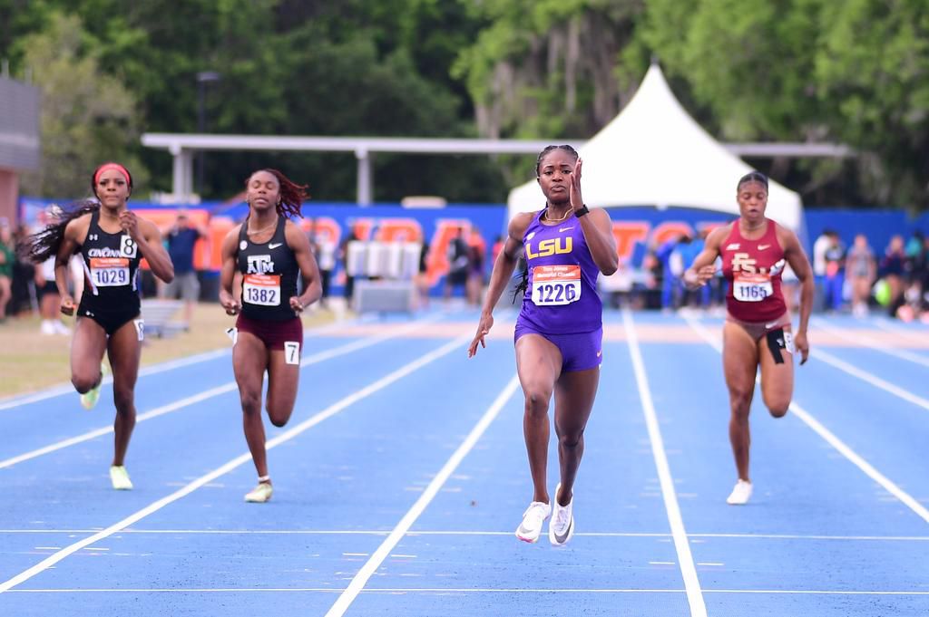 Favour Ofili made Nigeria proud with LSU running 21.96s in 200m