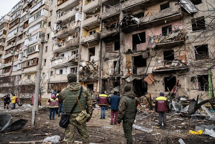 Ukraine reports deaths of over 2,000 civilians in war with Russia. [CNN]