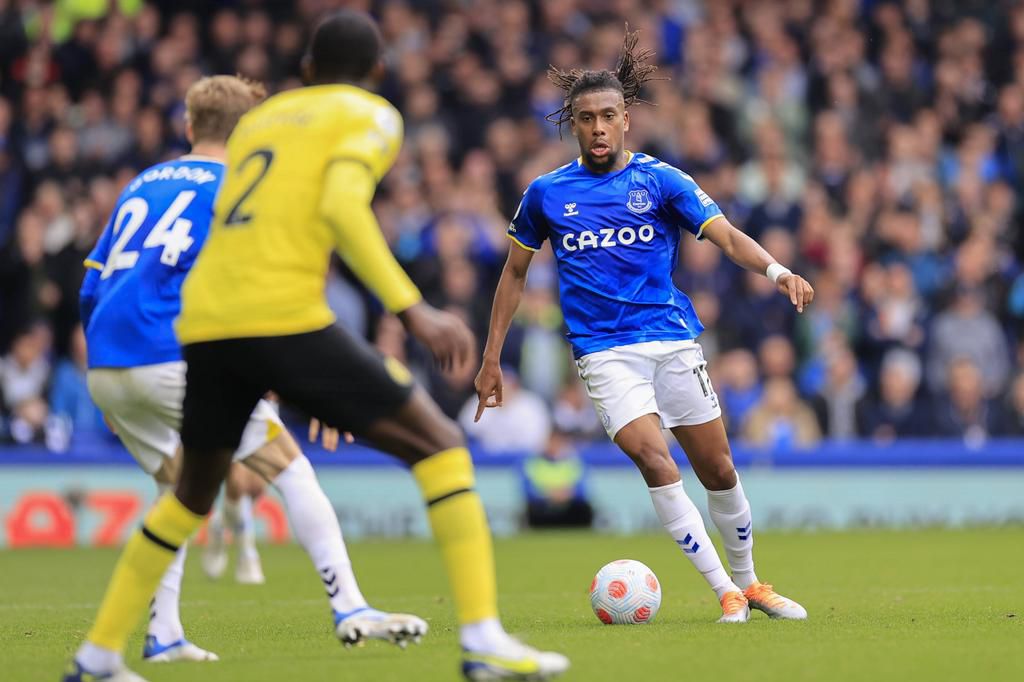 Alex Iwobi played as a Wingback in everton's narrow win over Chelsea