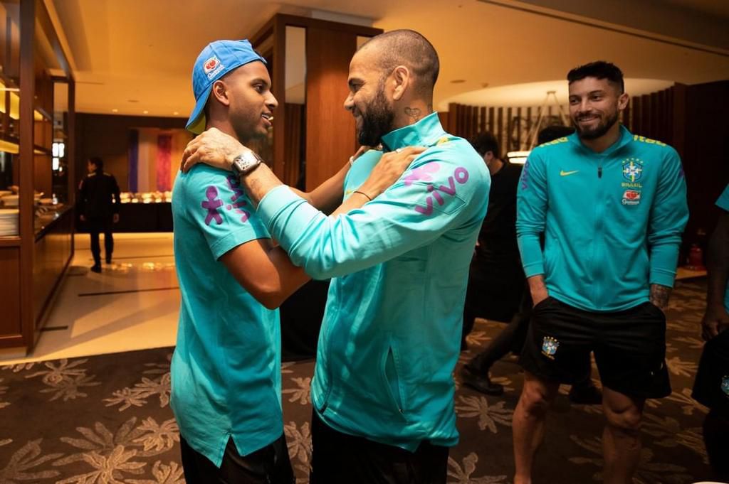 Real Madrid stars Vinícius Júnior, Casemiro and Rodrygo get heroic welcome in Brazil