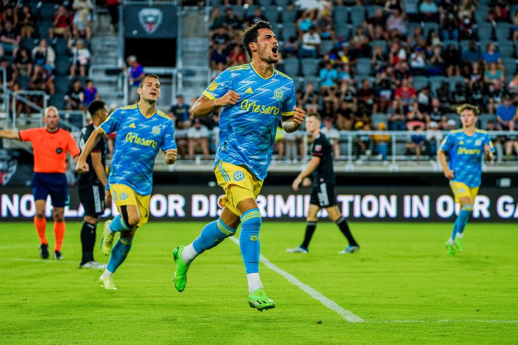 Julian Carranza celebrates.