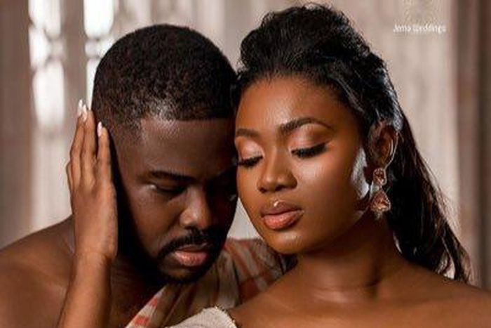 Does applying vaginal fluids as perfume increase attraction?