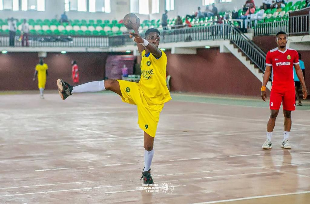 Some wonderful shots from the National Division One Handball League currently ongoing in the ancient city of Benin.