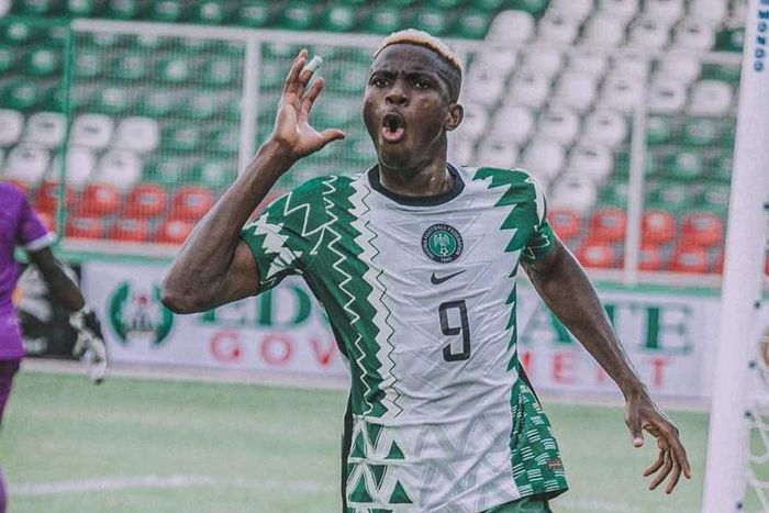 Victor Osimhen is going back to Napoli earlier than expected (Twitter/Super Eagles)