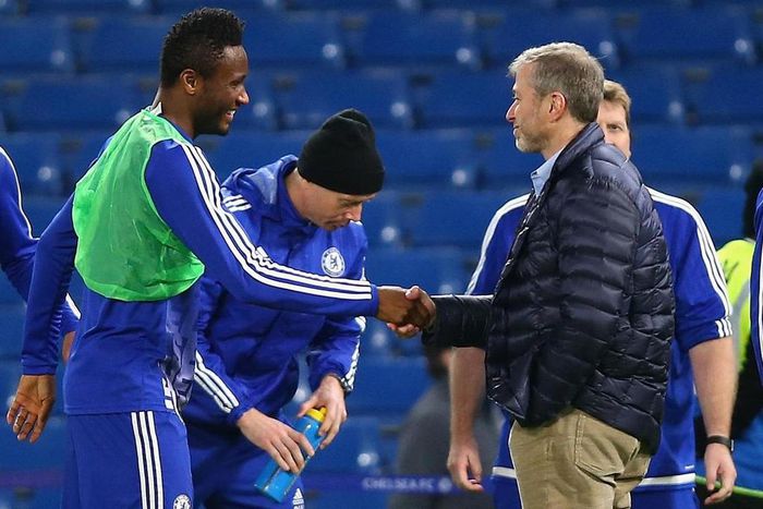 John Obi Mikel (L) and Roman Abramovich (R)