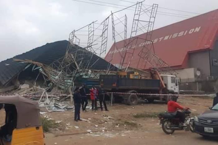 Abuja mall collapses