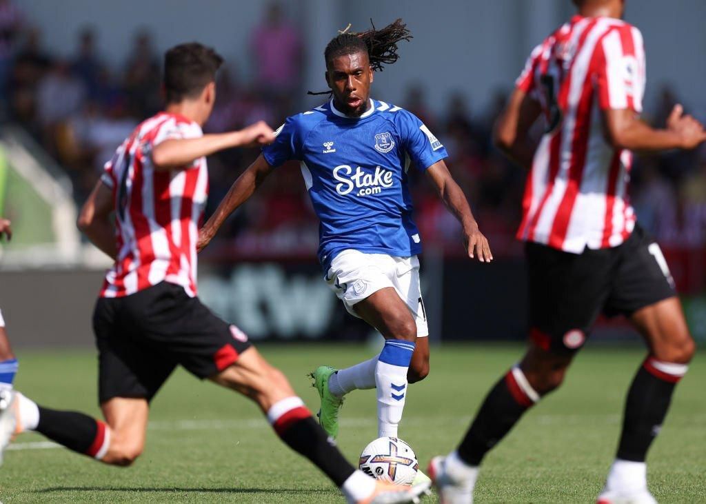 Alex Iwobi of Everton during the Premier League match between Brentford and Everton