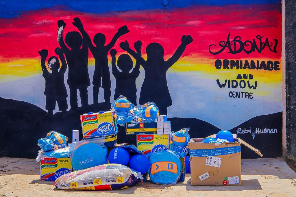 Tecno show love promo: It rained gifts as Tecno celebrated the season of love in grand style at orphanage