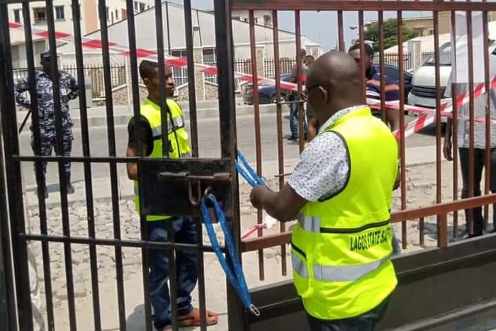 Operatives of the Lagos Safety Commission and the Rapid Response Squad sealing off the event centre. [Twitter:Cable]