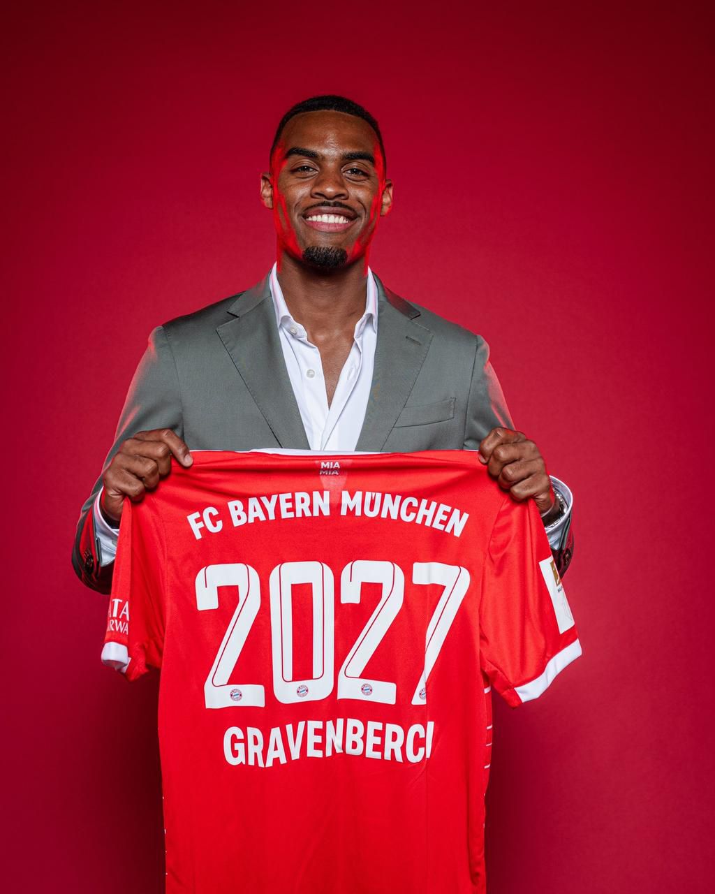 Ryan Gravenberch has signed a 5-year contract at Bayern Munich.