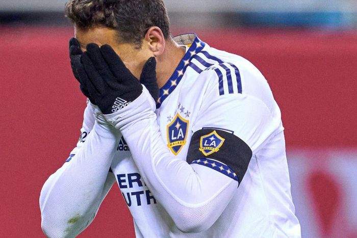 Chicharito has missed five (5) of nine (9) penalties for his club.