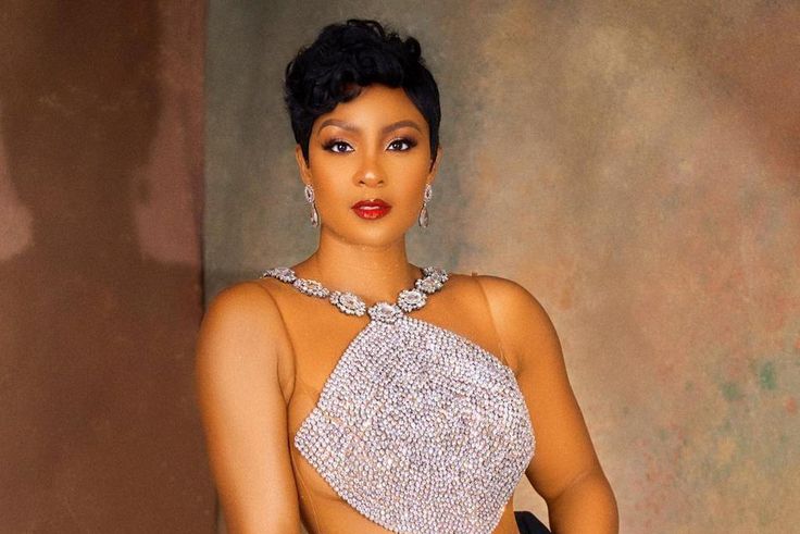 Osas Ighodaro for Septimius Awards [Instagram/Osasighodaro]