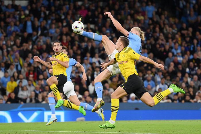 Erling Haaland scores the winner against Dortmund on Wednesday night.