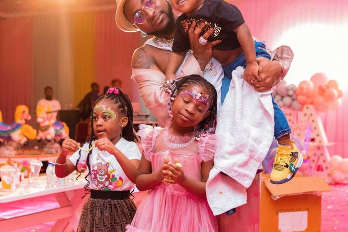 Nigerian music star Davido and his three children [Instagram/Davido]