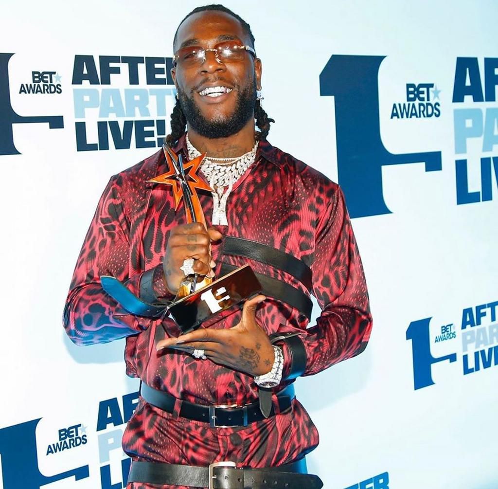Burna Boy is the Best International act in 2019 at the 19th BET Awards. [Instagram/MTVBaseAfrica]