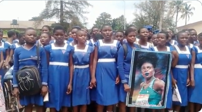 Dapo Abiodun celebrates indigene Tobi Amusan for World record and gold medal