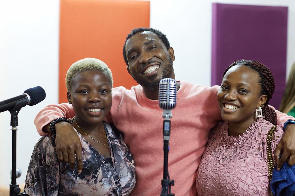 Timi Dakolo hosts 12 lucky fans to intimate event for Valentine's Day