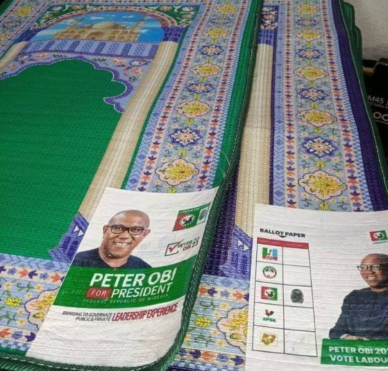 The souvenir with Peter Obi's image (Twitter)
