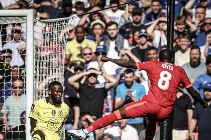 Antonio Rudiger took an unorthodox approach to stop Naby Keita's shot