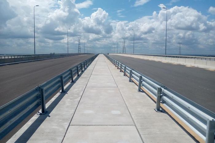 FG says 2nd Niger Bridge 95% ready.