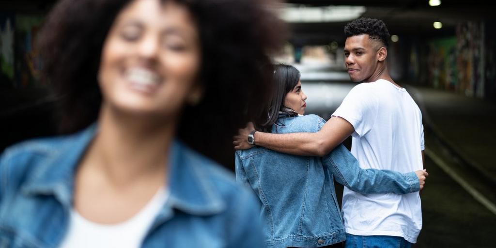 Monogamy or open relationships? What should be the norm?